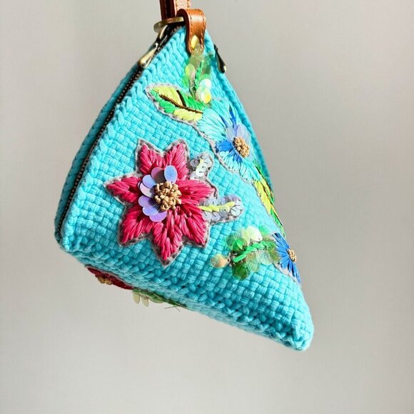 RIIR Blue Woven Floral Embroidered Unique Triangular Wristlet Bag - Picture 4 of 8